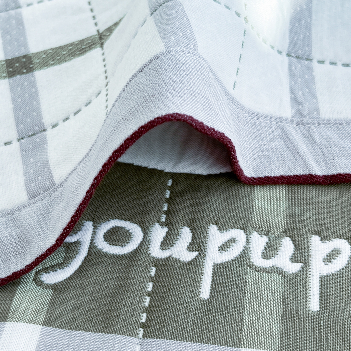 91家纺网 家纺一手货源 找家纺 美宜家 2026新款全棉细纱加厚萌系治愈风枕巾 小暖狗一对