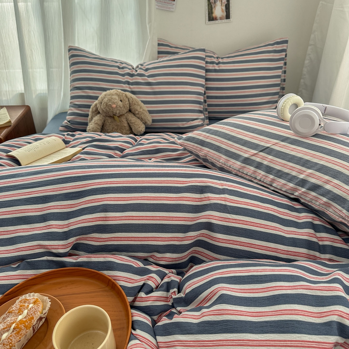 91家纺网 家纺一手货源 找家纺 思诺羽床笠 2026新款亲肤云朵双层纱无印风水洗棉三件套四件套 海蓝条