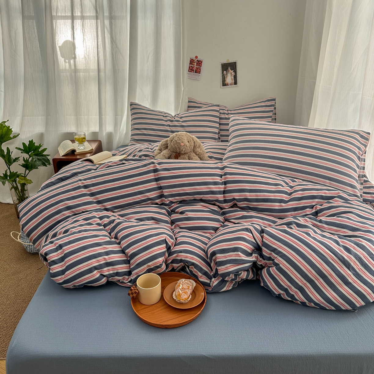 91家纺网 家纺一手货源 找家纺 思诺羽床笠 2026新款亲肤云朵双层纱无印风水洗棉三件套四件套 海蓝条