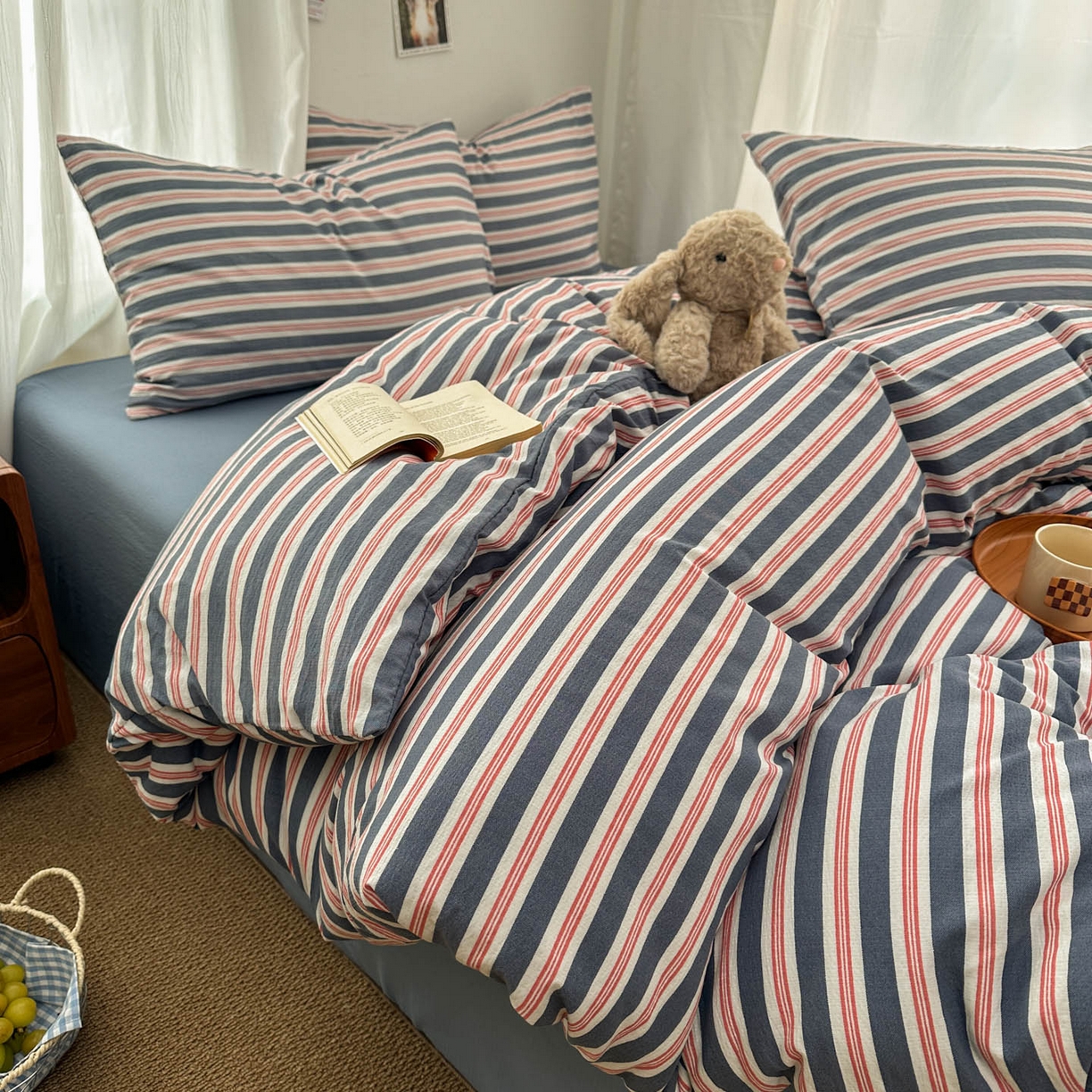 91家纺网 家纺一手货源 找家纺 思诺羽床笠 2026新款亲肤云朵双层纱无印风水洗棉三件套四件套 海蓝条