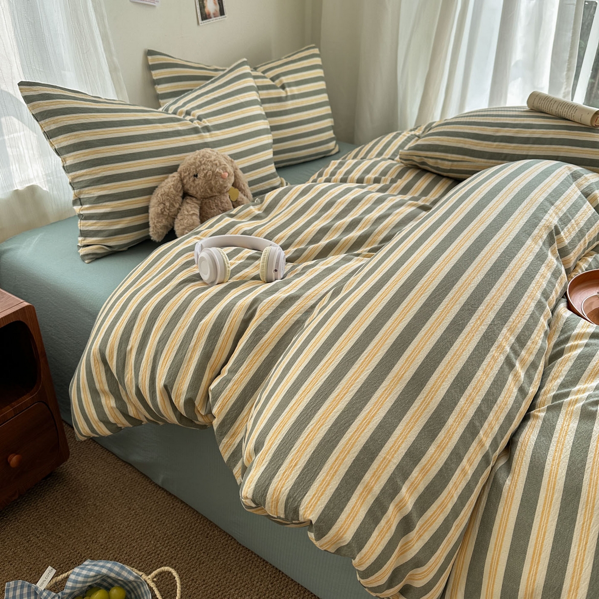 91家纺网 家纺一手货源 找家纺 思诺羽床笠 2026新款亲肤云朵双层纱无印风水洗棉三件套四件套 黄绿条