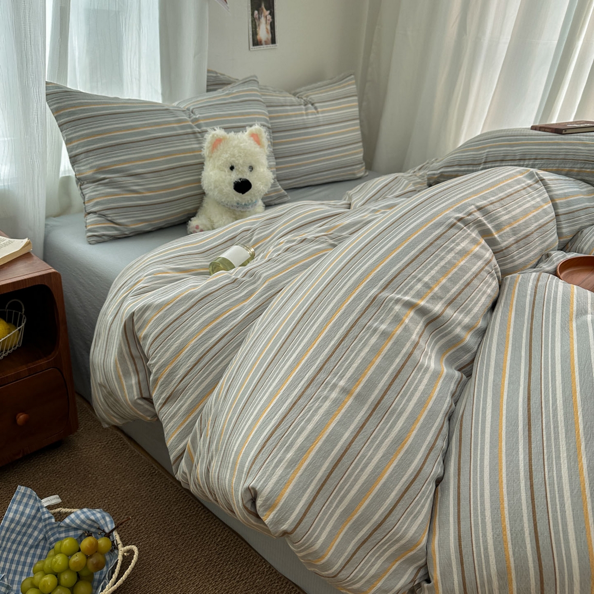 91家纺网 家纺一手货源 找家纺 思诺羽床笠 2026新款亲肤云朵双层纱无印风水洗棉三件套四件套 浅蓝条