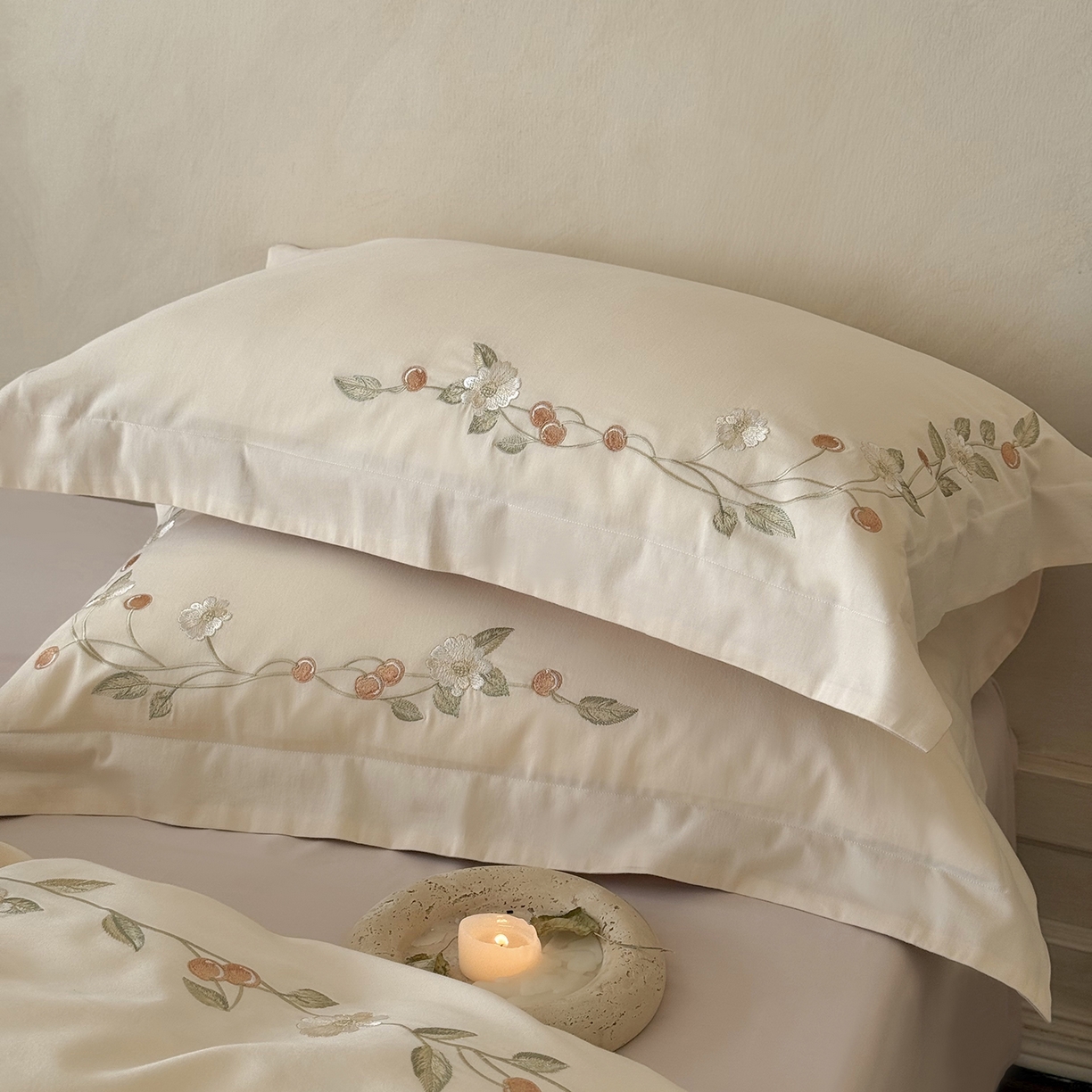 91家纺网 家纺一手货源 找家纺 （总）佳汐蓝家纺 2025新款百支暖绒新疆长绒棉四件套--蔓语樱梦（券后控价338）