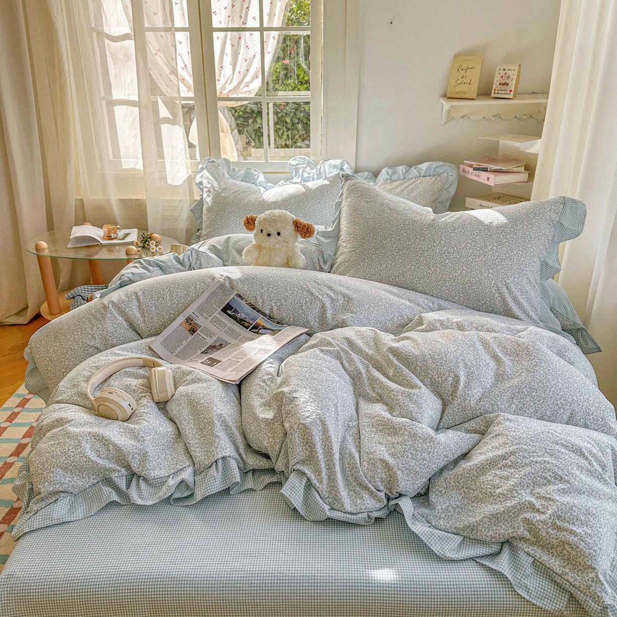 91家纺网 家纺一手货源 找家纺 金梦拉家纺 2026春夏韩版花边款小碎花古法水洗仿棉A类砂洗云小棉四件套 海盐奶蓝