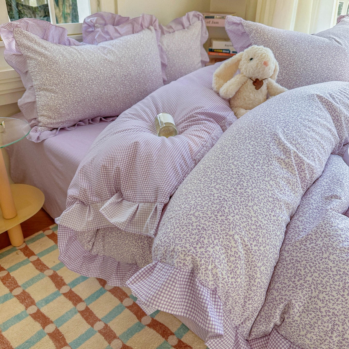 91家纺网 家纺一手货源 找家纺 金梦拉家纺 2026春夏韩版花边款小碎花古法水洗仿棉A类砂洗云小棉四件套 梦幻紫