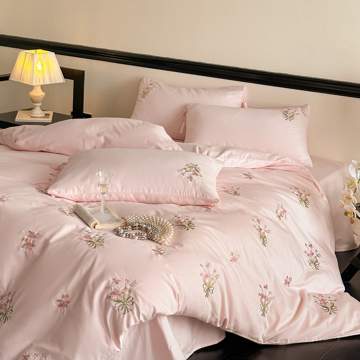 91家纺网 家纺一手货源 找家纺 （总）帝王家纺 2025爆款冬季加厚磨毛刺绣四件套法式少女心新品