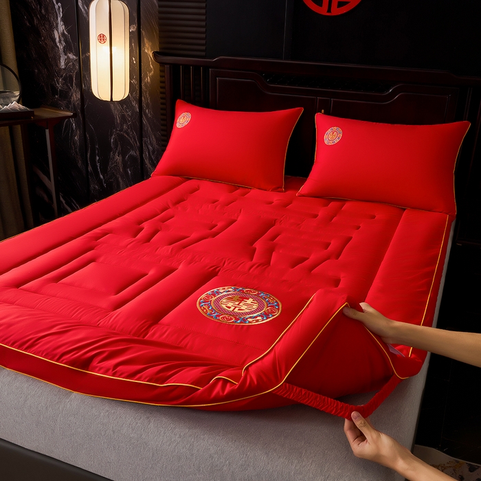 啊雅家居 2026新款结婚大红套装被芯床垫枕芯大豆棉 爱囍床垫