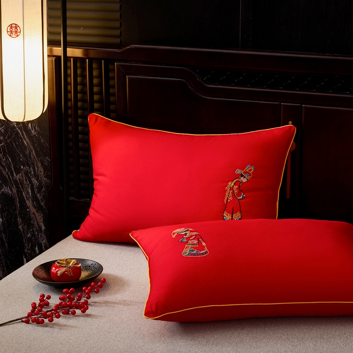 91家纺网 家纺一手货源 找家纺 啊雅家居 2026新款结婚大红套装被芯床垫枕芯大豆棉 新婚枕芯