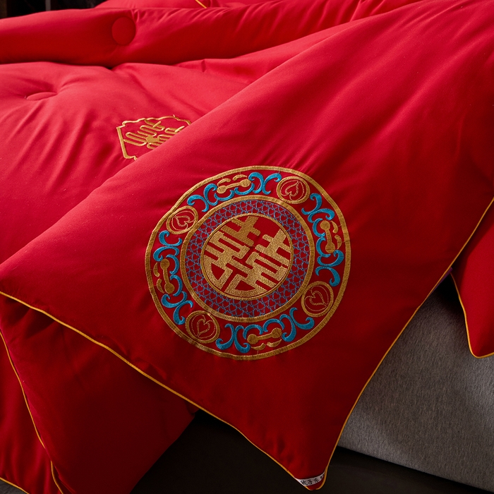 91家纺网 家纺一手货源 找家纺 （总）啊雅家居 2026新款结婚大红套装被芯床垫枕芯大豆棉
