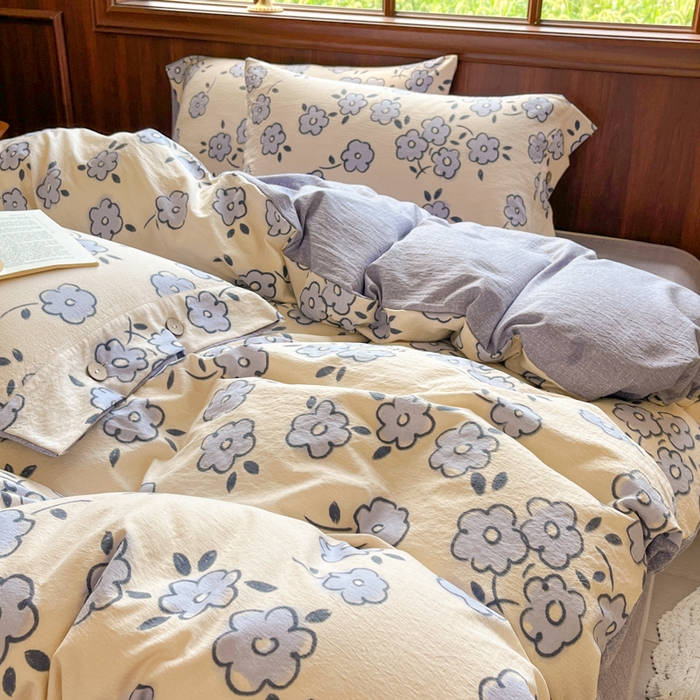 91家纺网 家纺一手货源 找家纺 爱彼家纺 2025四季款亲水洗麻亚麻皱皱纱四件套-纽扣款-提供买家秀 素韵花兰