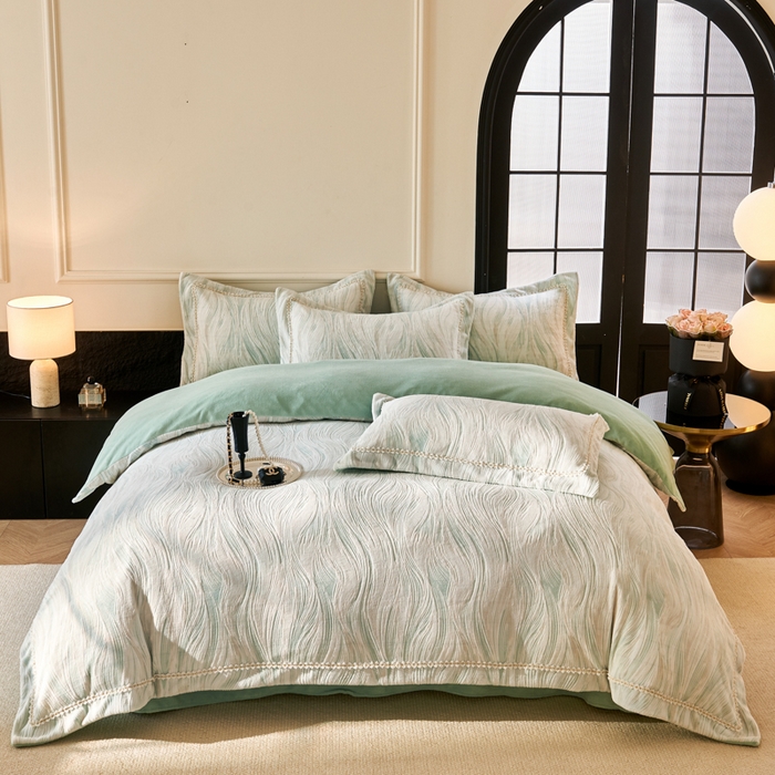 91家纺网 家纺一手货源 找家纺 宅家居 2025新款230克全消光雕花绒轻奢风立体烂花牛奶绒提花加厚保暖四件套-苏蜜绒 苏蜜绒-莫松绿