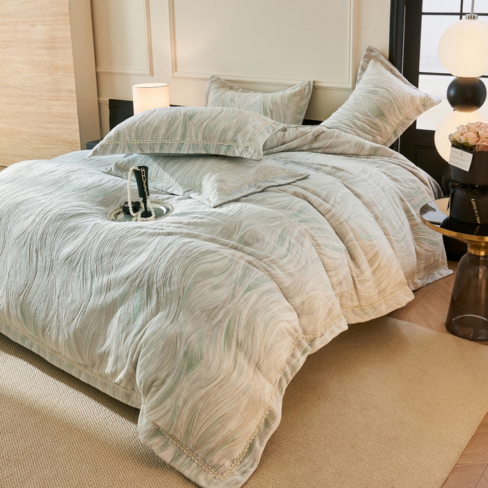 91家纺网 家纺一手货源 找家纺 宅家居 2025新款230克全消光雕花绒轻奢风立体烂花牛奶绒提花加厚保暖四件套-苏蜜绒 苏蜜绒-莫松绿