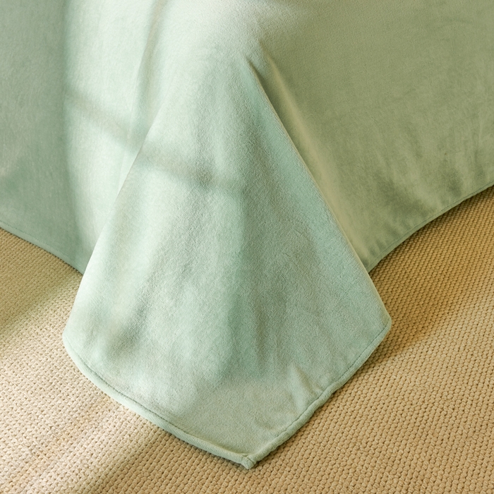 91家纺网 家纺一手货源 找家纺 宅家居 2025新款230克全消光雕花绒轻奢风立体烂花牛奶绒提花加厚保暖四件套-苏蜜绒 苏蜜绒-莫松绿