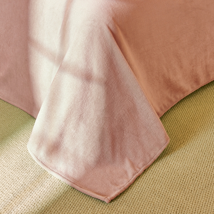 91家纺网 家纺一手货源 找家纺 宅家居 2025新款230克全消光雕花绒轻奢风立体烂花牛奶绒提花加厚保暖四件套-苏蜜绒 苏蜜绒-雪桃粉