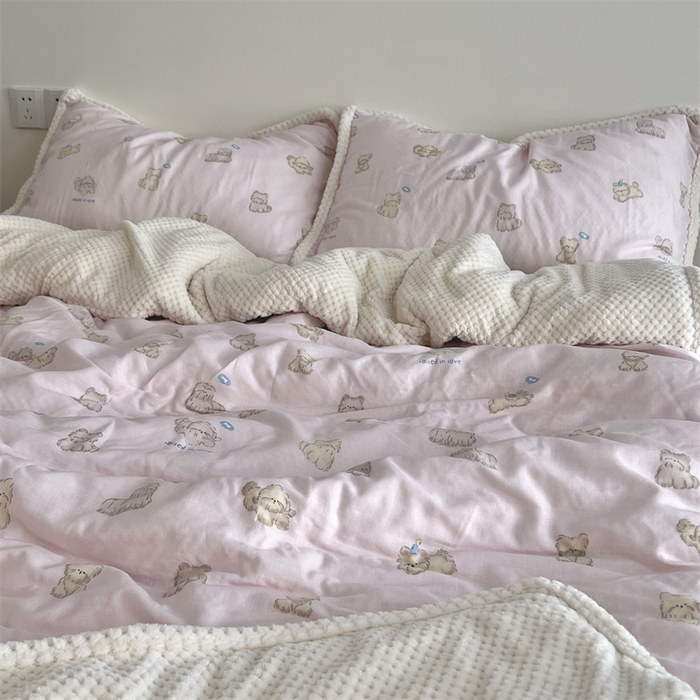 91家纺网 家纺一手货源 找家纺 荣轩 2025秋冬必备新品棉加绒华夫格提花绒工艺款四件套（铺床版）元气扑扑