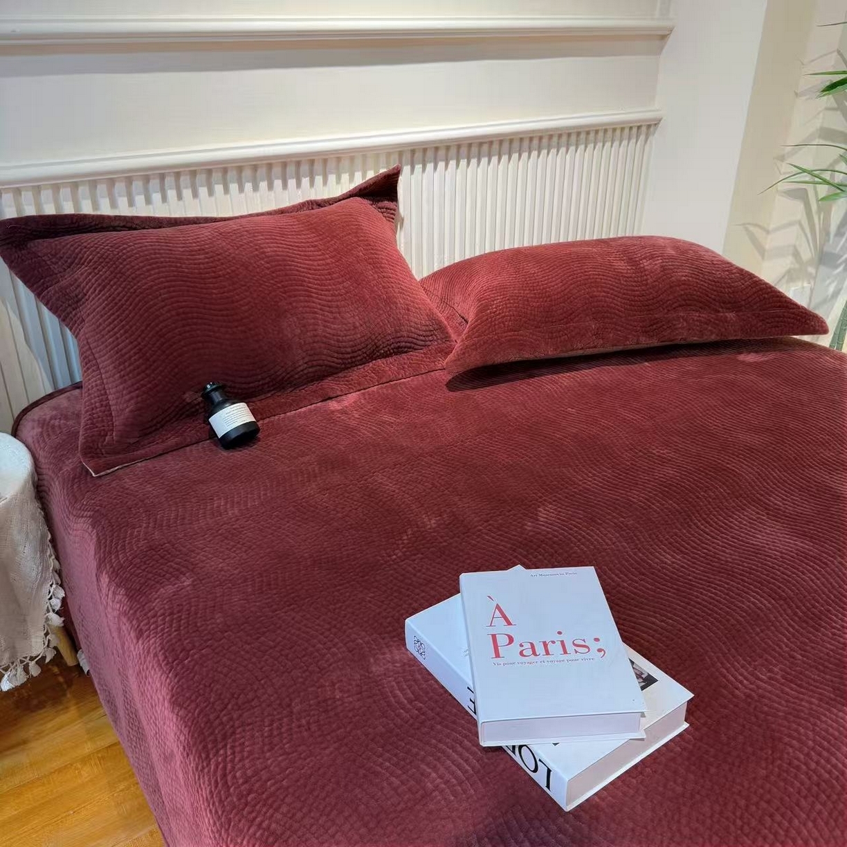 91家纺网 家纺一手货源 找家纺 （总）床盖工厂店 2025新款婴儿绒纯色填充棉花床盖三件套