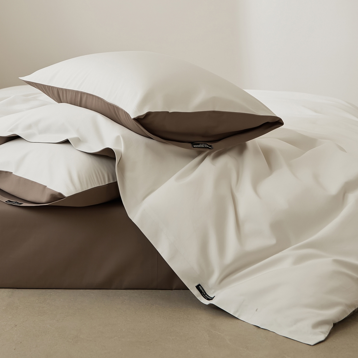 91家纺网 家纺一手货源 找家纺 EH家居 2026新款长绒棉纯棉云栖安缦之境四件套 安缦-阳光白咖