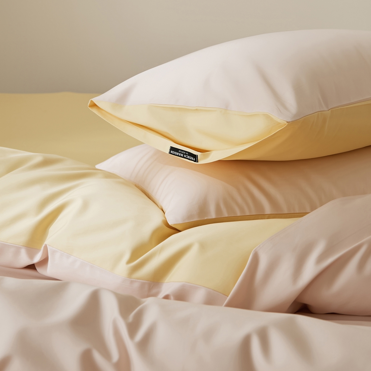 91家纺网 家纺一手货源 找家纺 EH家居 2026新款长绒棉纯棉云栖安缦之境四件套 安缦-奶盖粉