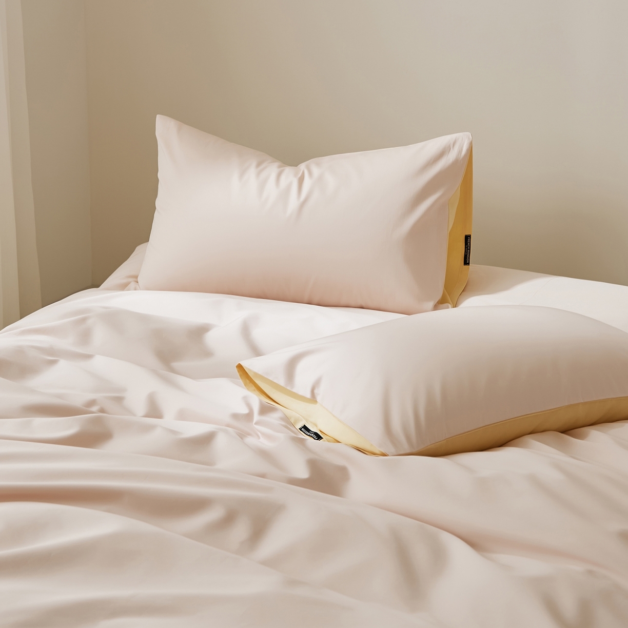 91家纺网 家纺一手货源 找家纺 EH家居 2026新款长绒棉纯棉云栖安缦之境四件套 安缦-奶盖粉