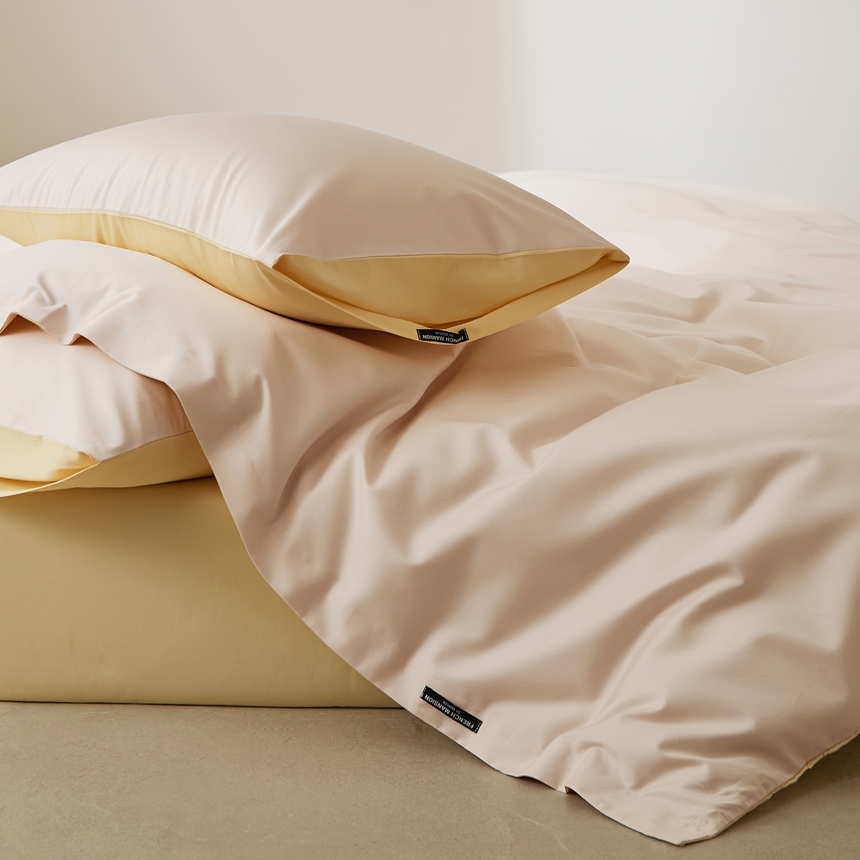 91家纺网 家纺一手货源 找家纺 EH家居 2026新款长绒棉纯棉云栖安缦之境四件套 安缦-奶盖粉