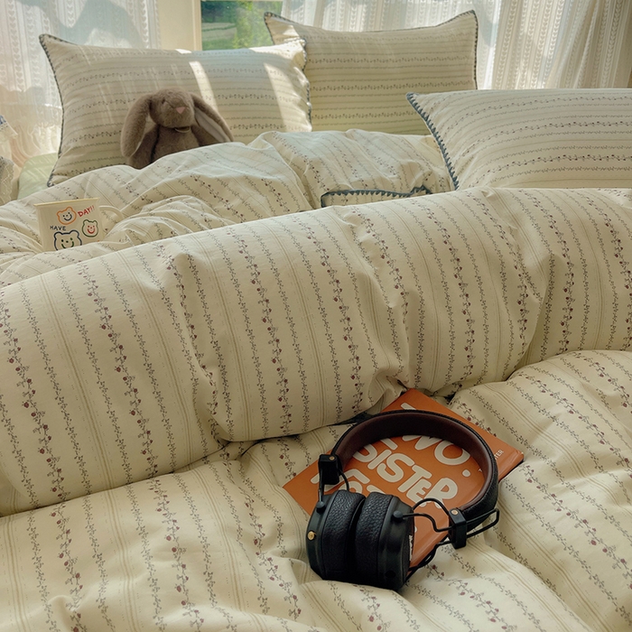 91家纺网 家纺一手货源 找家纺 瑞莱 2026新款全棉印花贝壳边四件套 夏有乔木