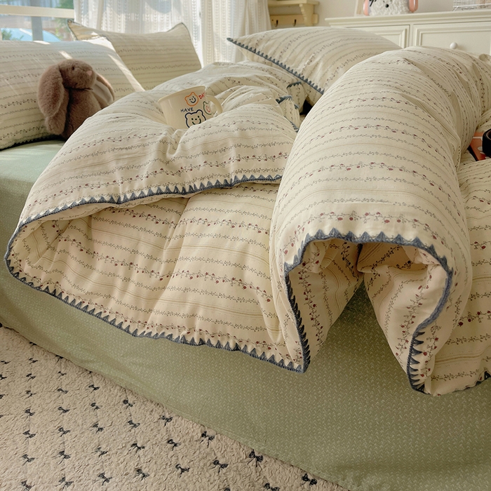 91家纺网 家纺一手货源 找家纺 瑞莱 2026新款全棉印花贝壳边四件套 夏有乔木