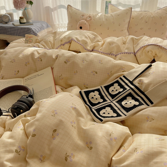 91家纺网 家纺一手货源 找家纺 瑞莱 2026新款全棉印花贝壳边四件套 樱桃甜趣-黄