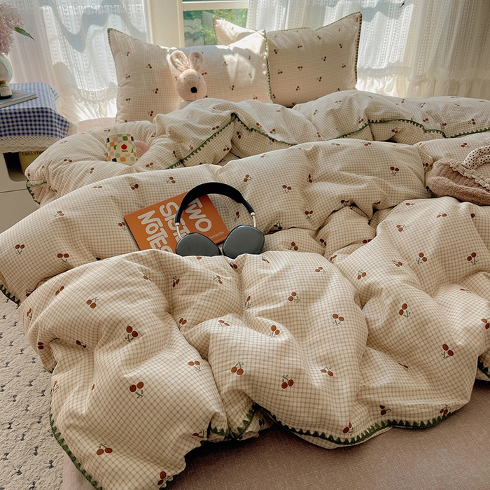 91家纺网 家纺一手货源 找家纺 瑞莱 2026新款全棉印花贝壳边四件套 樱姿-米