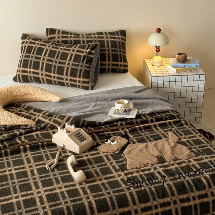 91家纺网 家纺一手货源 找家纺 九花鹿 2025新款仿羊绒毛毯毯子-艾瑞 艾瑞-茶绿