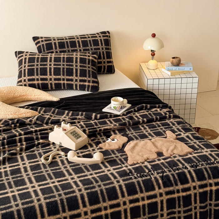 91家纺网 家纺一手货源 找家纺 九花鹿 2025新款仿羊绒毛毯毯子-艾瑞 艾瑞-深灰