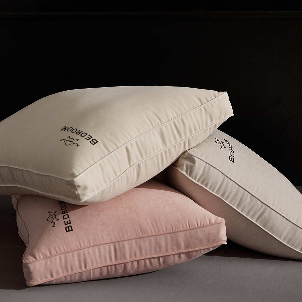 91家纺网 家纺一手货源 找家纺 境月枕芯坊 2025新款防螨抑菌防霉云绒枕枕头枕芯 云绒枕组合图