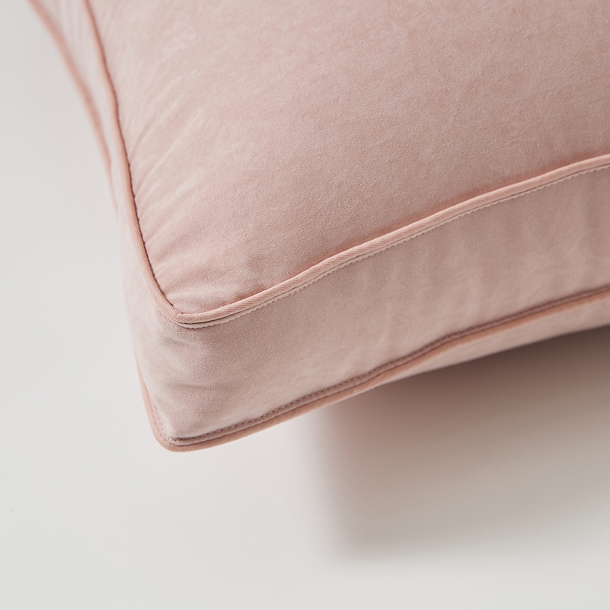 91家纺网 家纺一手货源 找家纺 境月枕芯坊 2025新款防螨抑菌防霉云绒枕枕头枕芯 云绒枕-豆沙