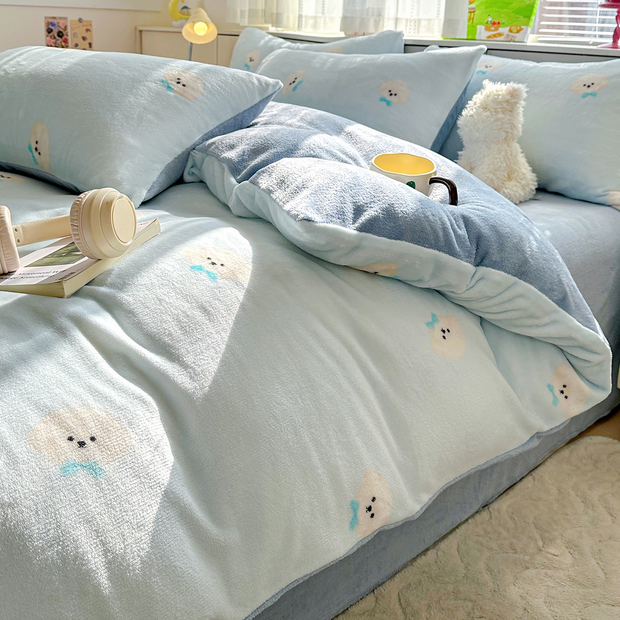 91家纺网 家纺一手货源 找家纺 （总）优选家纺 2025新款小清新加厚高克重牛奶绒四件套直播热款新花型更新