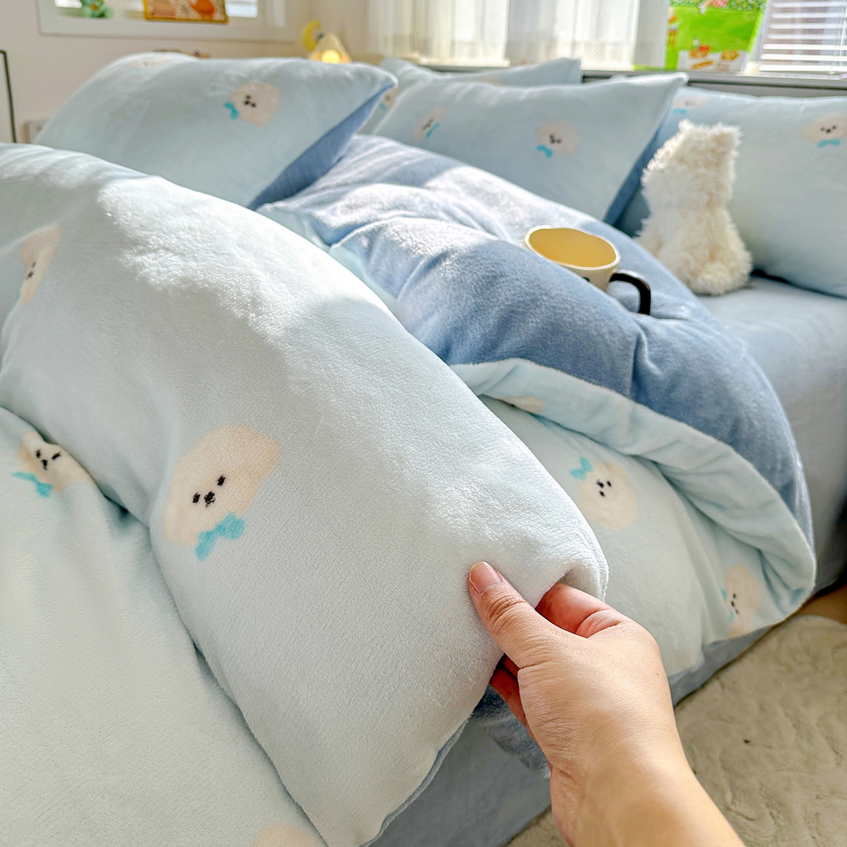 91家纺网 家纺一手货源 找家纺 （总）优选家纺 2025新款小清新加厚高克重牛奶绒四件套直播热款新花型更新