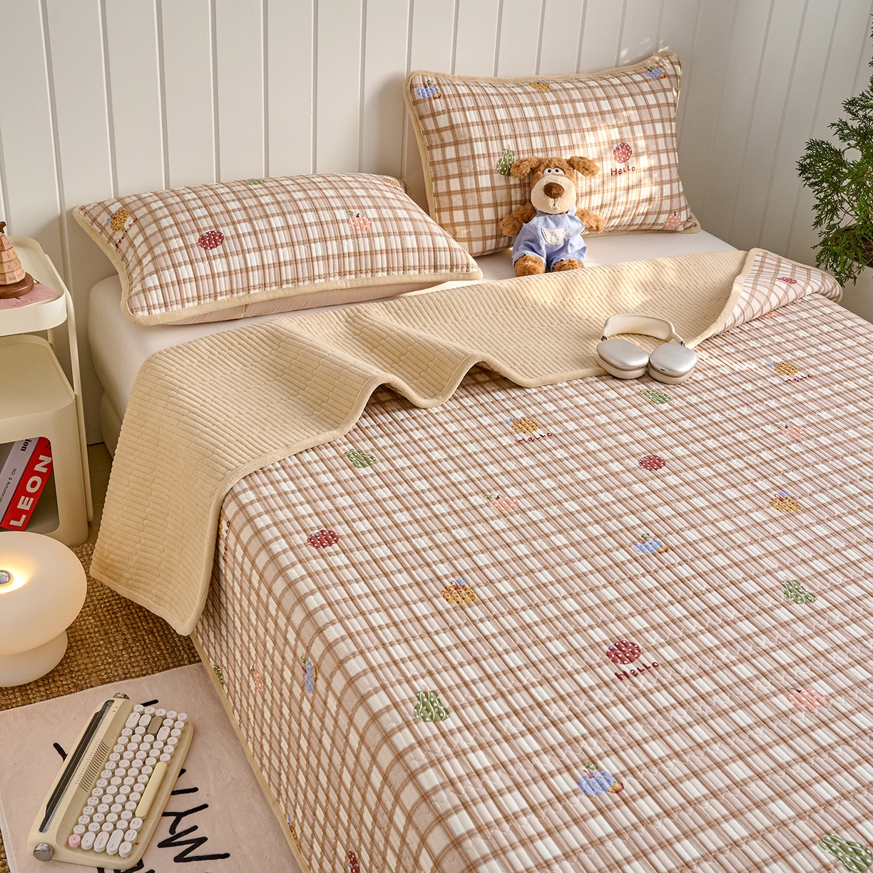 91家纺网 家纺一手货源 找家纺 （总）X猫先生 2026新品A全棉B牛奶绒床盖一面全棉一面牛奶绒床盖炕盖加厚床单床垫四季款系列三