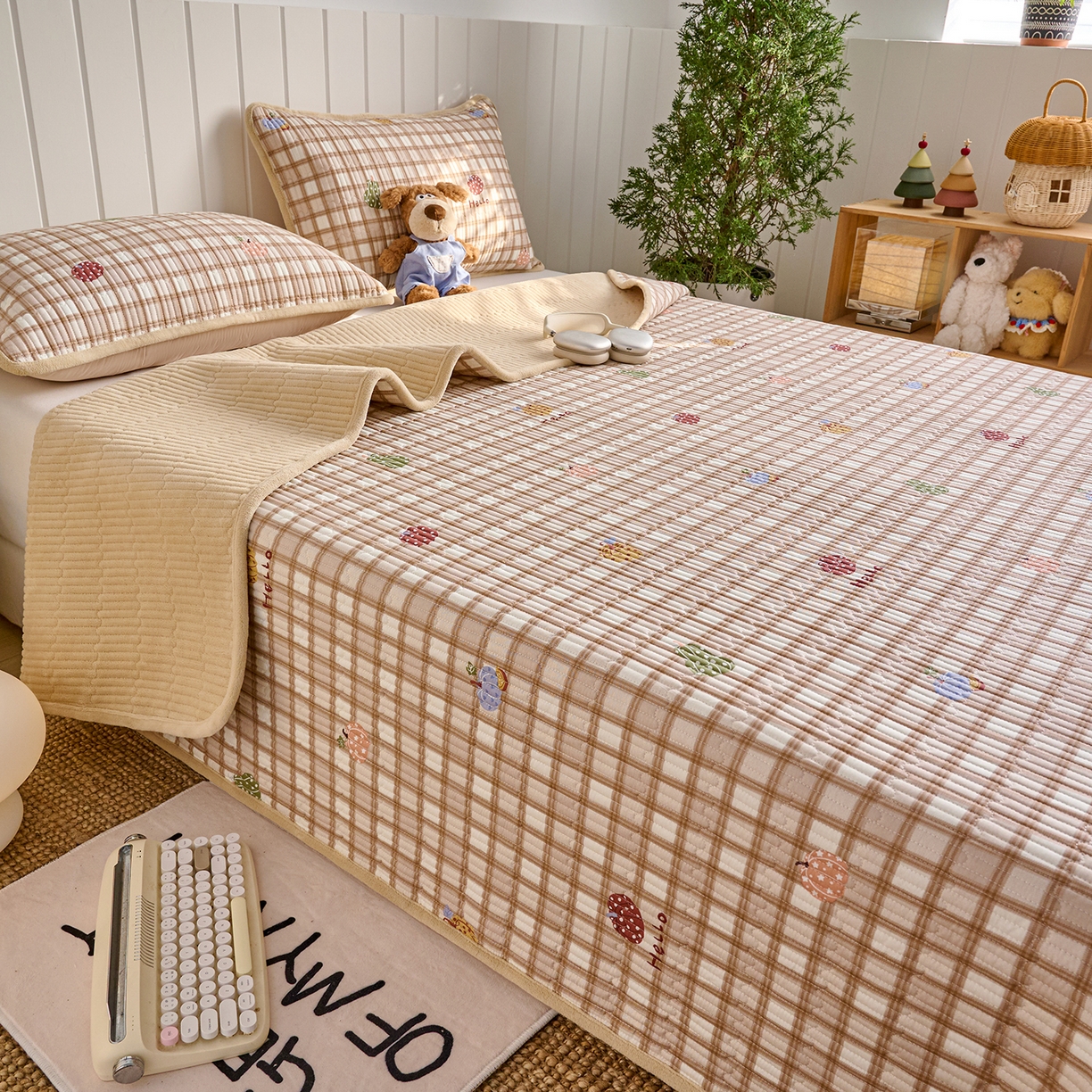 91家纺网 家纺一手货源 找家纺 X猫先生 2026新品A全棉B牛奶绒床盖一面全棉一面牛奶绒床盖炕盖加厚床单床垫四季款系列三 焦糖南瓜格（A棉B棉）