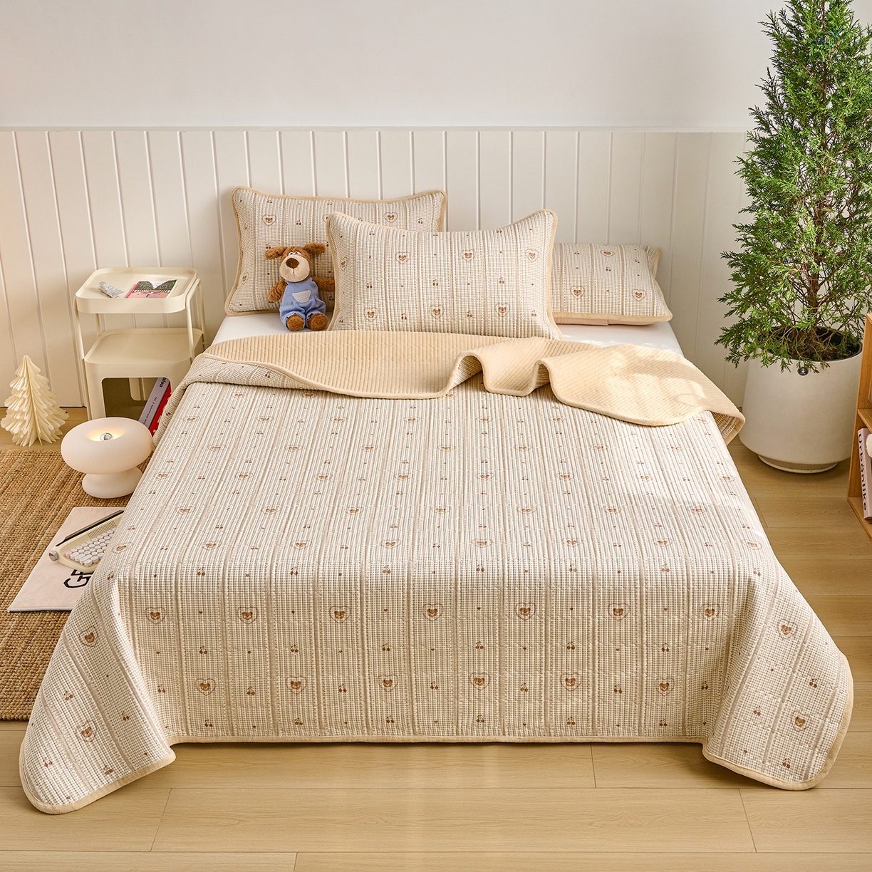 91家纺网 家纺一手货源 找家纺 X猫先生 2026新品A全棉B牛奶绒床盖一面全棉一面牛奶绒床盖炕盖加厚床单床垫四季款系列三 熊熊告白(A棉B绒）