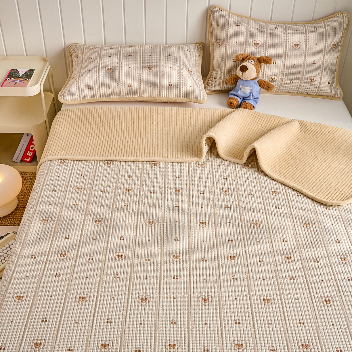 91家纺网 家纺一手货源 找家纺 X猫先生 2026新品A全棉B牛奶绒床盖一面全棉一面牛奶绒床盖炕盖加厚床单床垫四季款系列三 熊熊告白(A棉B绒）