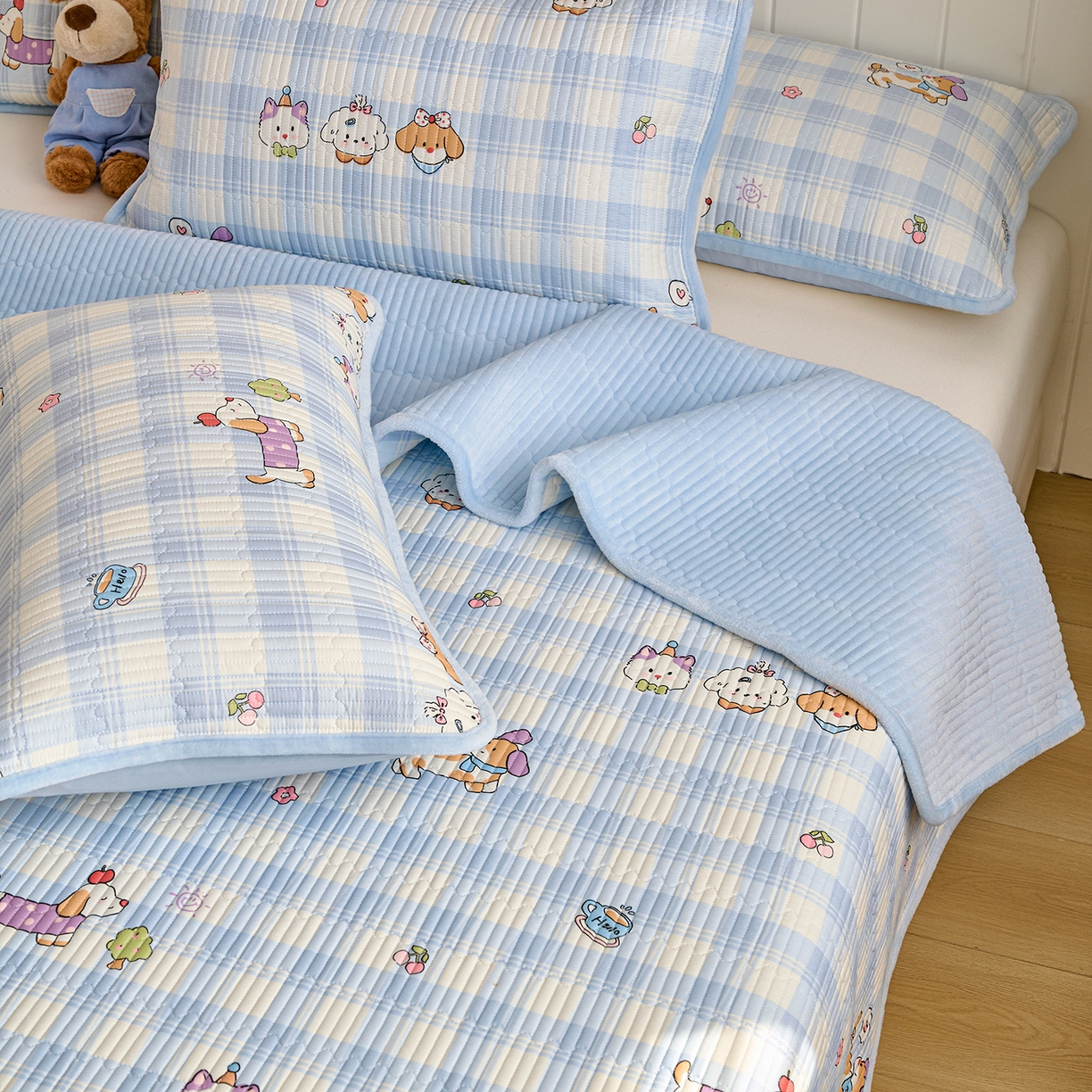 91家纺网 家纺一手货源 找家纺 X猫先生 2026新品A全棉B牛奶绒床盖一面全棉一面牛奶绒床盖炕盖加厚床单床垫四季款系列三 逗号日记（A棉B绒）