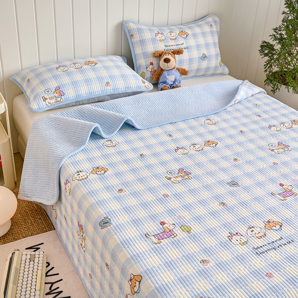 91家纺网 家纺一手货源 找家纺 X猫先生 2026新品A全棉B牛奶绒床盖一面全棉一面牛奶绒床盖炕盖加厚床单床垫四季款系列三 逗号日记（A棉B绒）