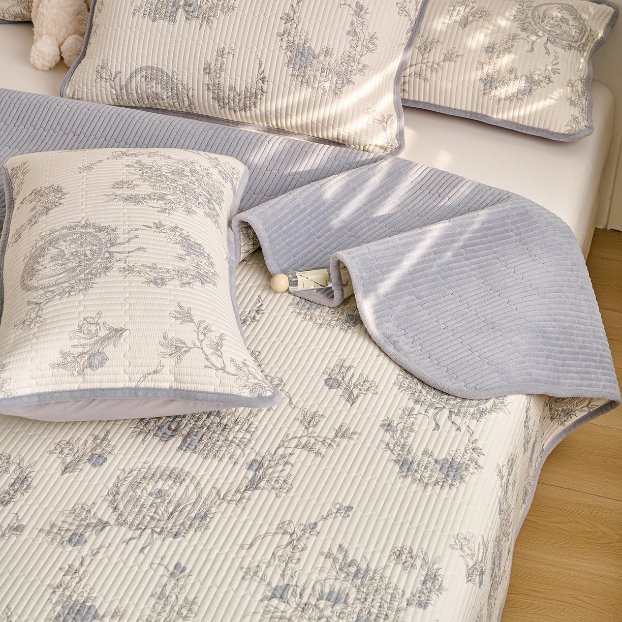 91家纺网 家纺一手货源 找家纺 X猫先生 2026新品A全棉B牛奶绒床盖一面全棉一面牛奶绒床盖炕盖加厚床单床垫四季款系列三 莫奈花园（A棉B绒）