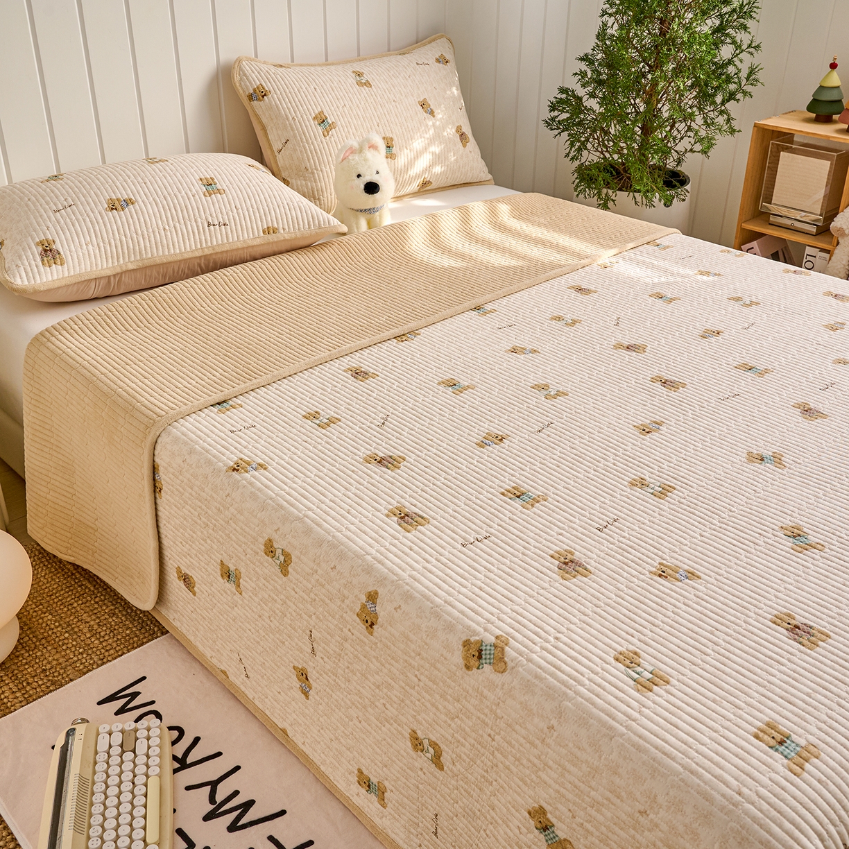 91家纺网 家纺一手货源 找家纺 X猫先生 2026新品A全棉B牛奶绒床盖一面全棉一面牛奶绒床盖炕盖加厚床单床垫四季款系列三 趴趴熊(A棉B绒）