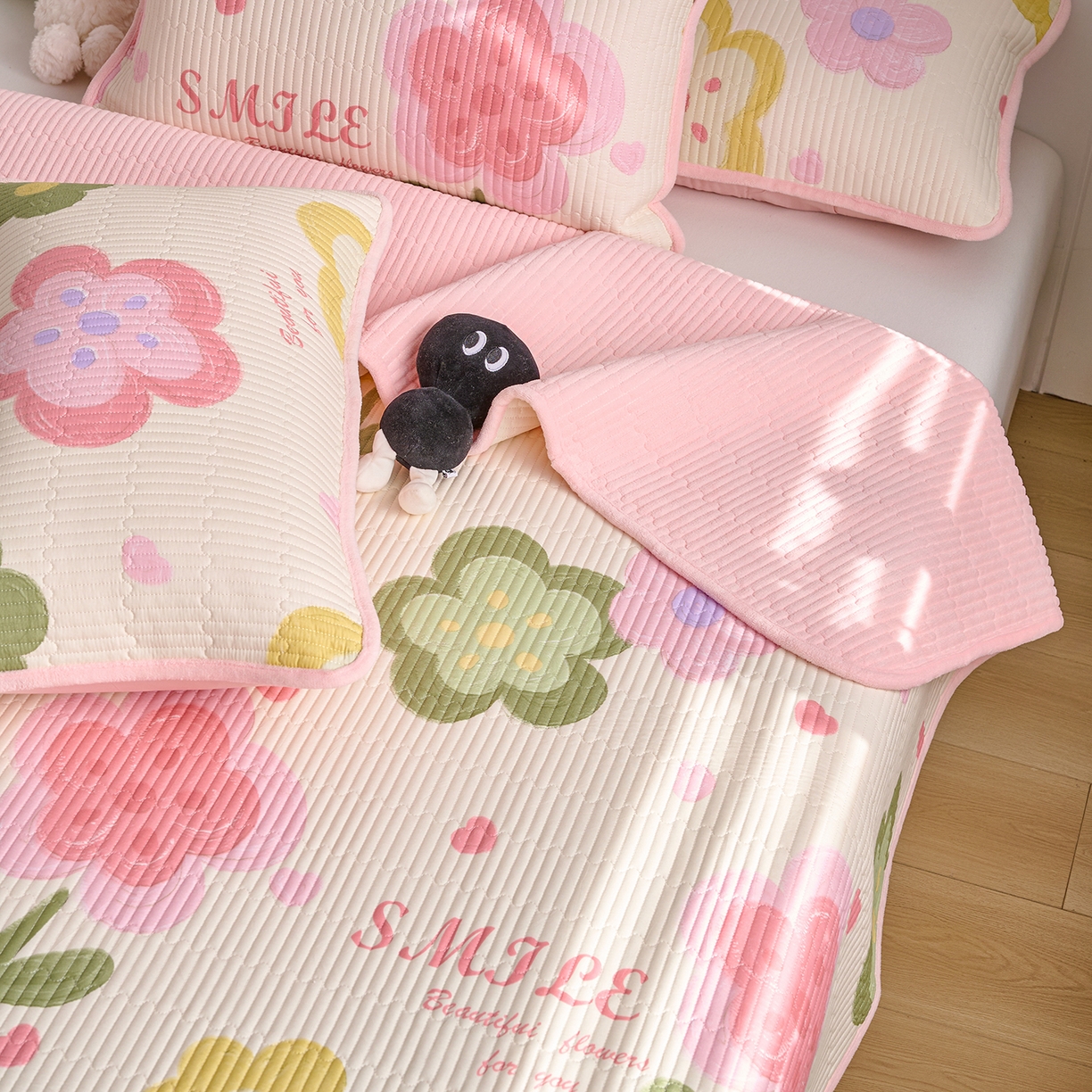 91家纺网 家纺一手货源 找家纺 X猫先生 2026新品A全棉B牛奶绒床盖一面全棉一面牛奶绒床盖炕盖加厚床单床垫四季款系列三 贝利花都（A棉B绒）