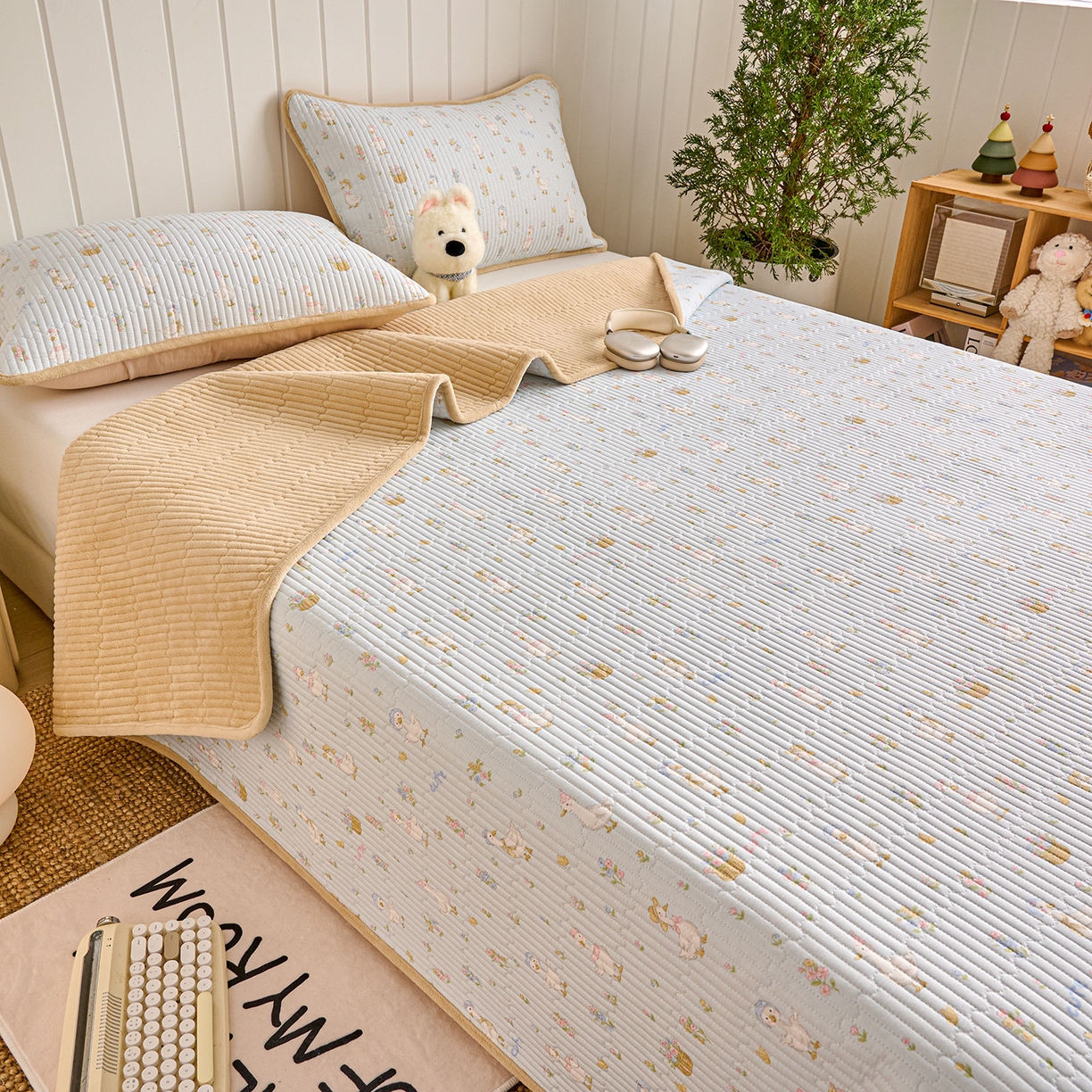 91家纺网 家纺一手货源 找家纺 X猫先生 2026新品A全棉B牛奶绒床盖一面全棉一面牛奶绒床盖炕盖加厚床单床垫四季款系列三 萌萌鸭（A棉B绒）