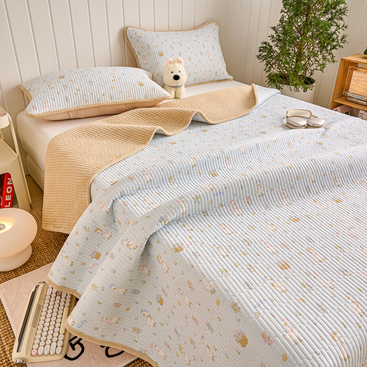 91家纺网 家纺一手货源 找家纺 X猫先生 2026新品A全棉B牛奶绒床盖一面全棉一面牛奶绒床盖炕盖加厚床单床垫四季款系列三 萌萌鸭（A棉B绒）