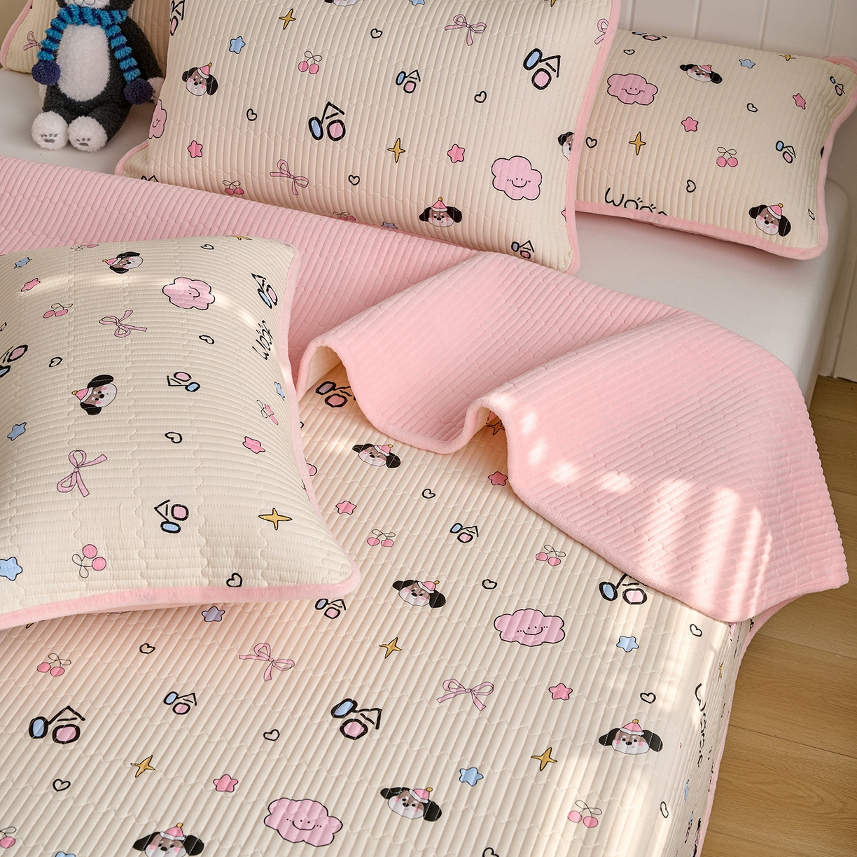 91家纺网 家纺一手货源 找家纺 X猫先生 2026新品A全棉B牛奶绒床盖一面全棉一面牛奶绒床盖炕盖加厚床单床垫四季款系列三 哈哈狗（A棉B绒）