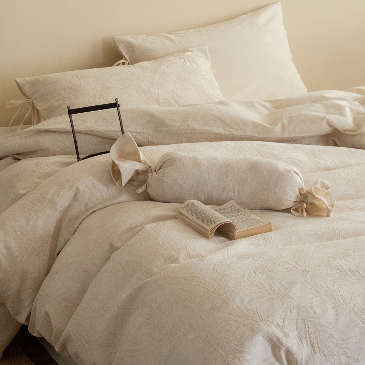 91家纺网 家纺一手货源 找家纺 （总）极简 2026新款全棉亚麻浮雕提花四件套（控价：小号195标准295加大313）