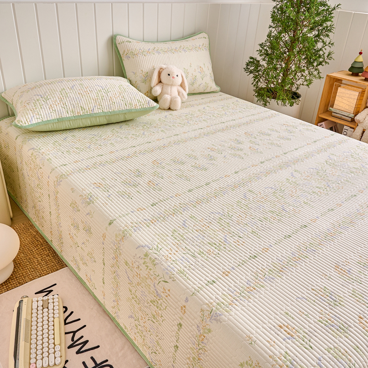 91家纺网 家纺一手货源 找家纺 X猫先生 2026新品A全棉B牛奶绒床盖一面全棉一面牛奶绒床盖炕盖加厚床单床垫四季款系列三 丛草集（A棉B绒）