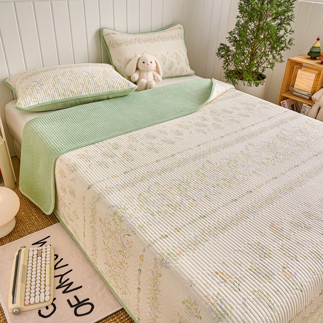 91家纺网 家纺一手货源 找家纺 X猫先生 2026新品A全棉B牛奶绒床盖一面全棉一面牛奶绒床盖炕盖加厚床单床垫四季款系列三 丛草集（A棉B绒）