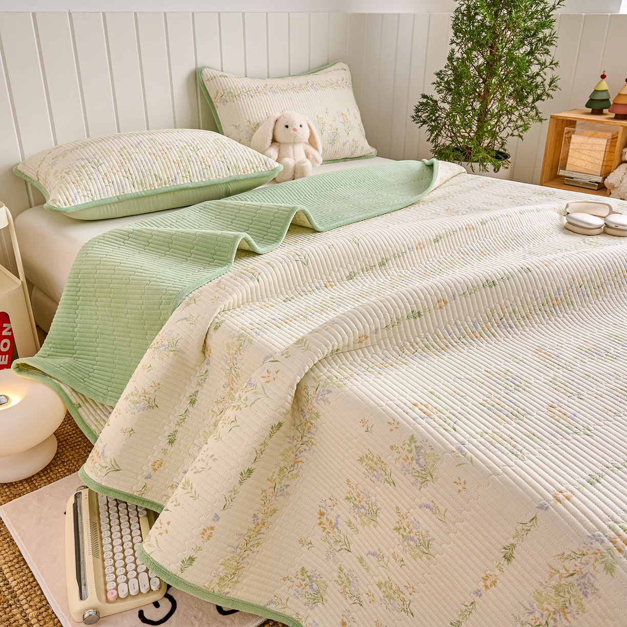 91家纺网 家纺一手货源 找家纺 X猫先生 2026新品A全棉B牛奶绒床盖一面全棉一面牛奶绒床盖炕盖加厚床单床垫四季款系列三 丛草集（A棉B绒）